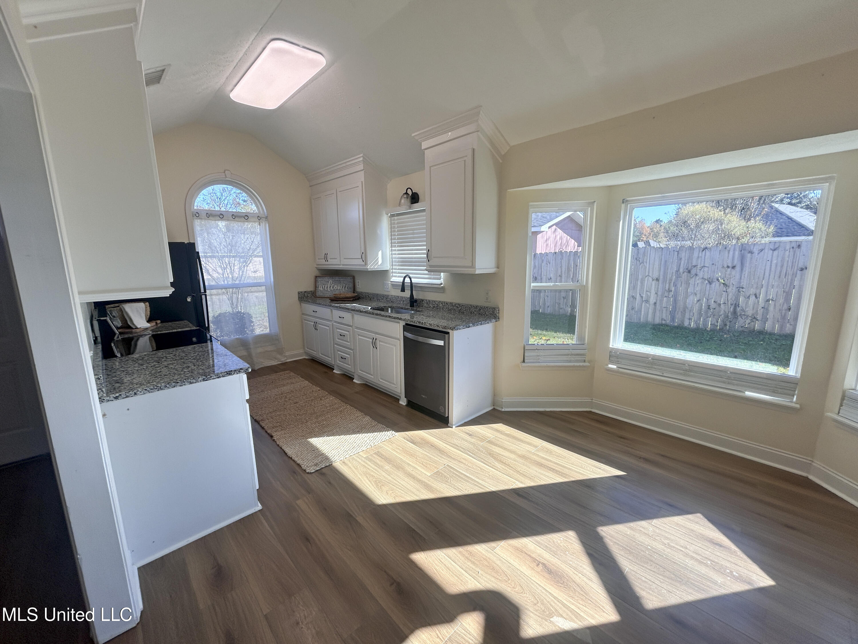 575 Oak Ridge Way Pearl, MS 39208 - Photo 7 of 28 IMG_8470_1