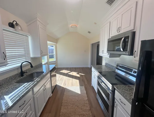 $2,000 | 575 Oak Ridge Way, Pearl, MS 39208