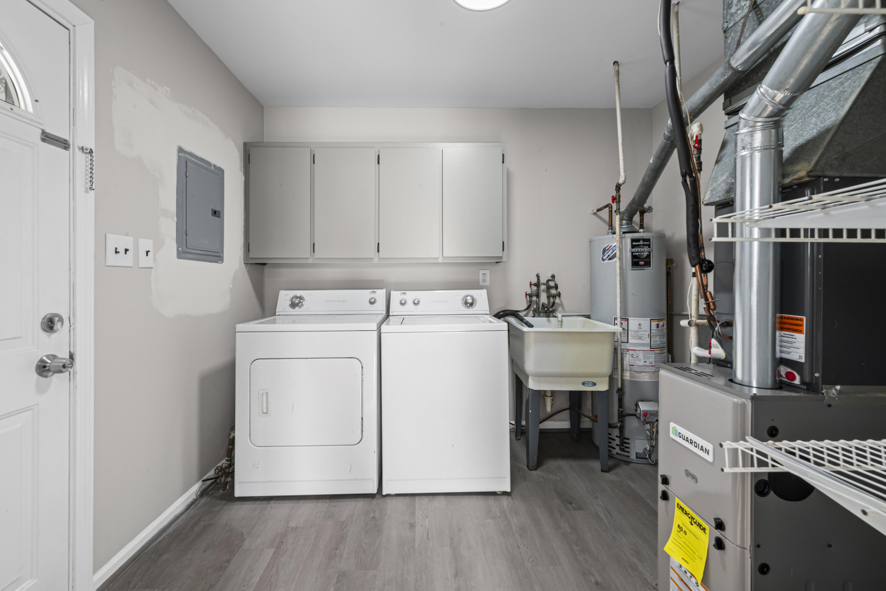 34084 Currier Street Wayne, MI 48184 - Photo 18 of 26 34084 Currier-HD Drone Photography-16