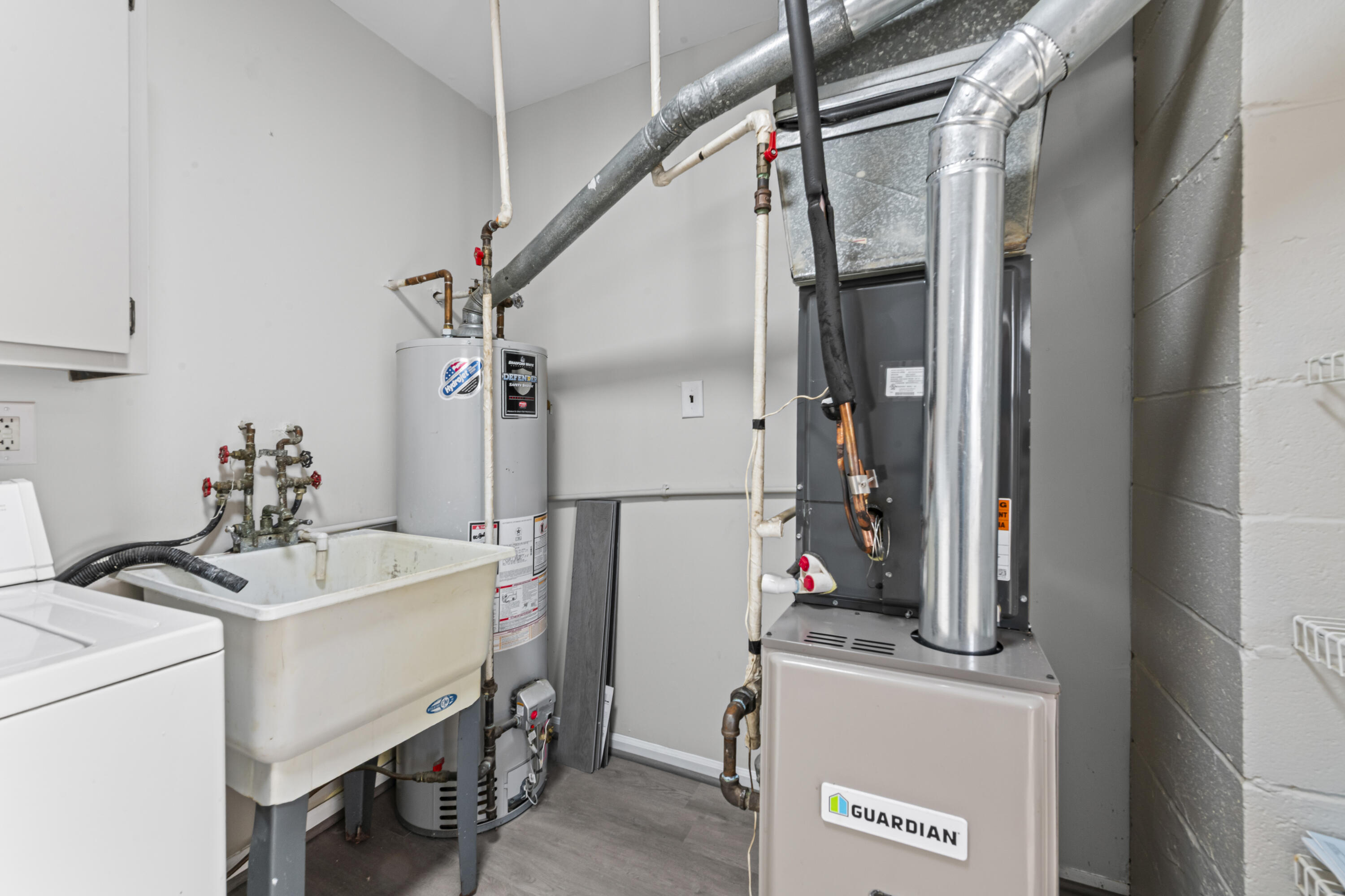 34084 Currier Street Wayne, MI 48184 - Photo 19 of 26 34084 Currier-HD Drone Photography-17