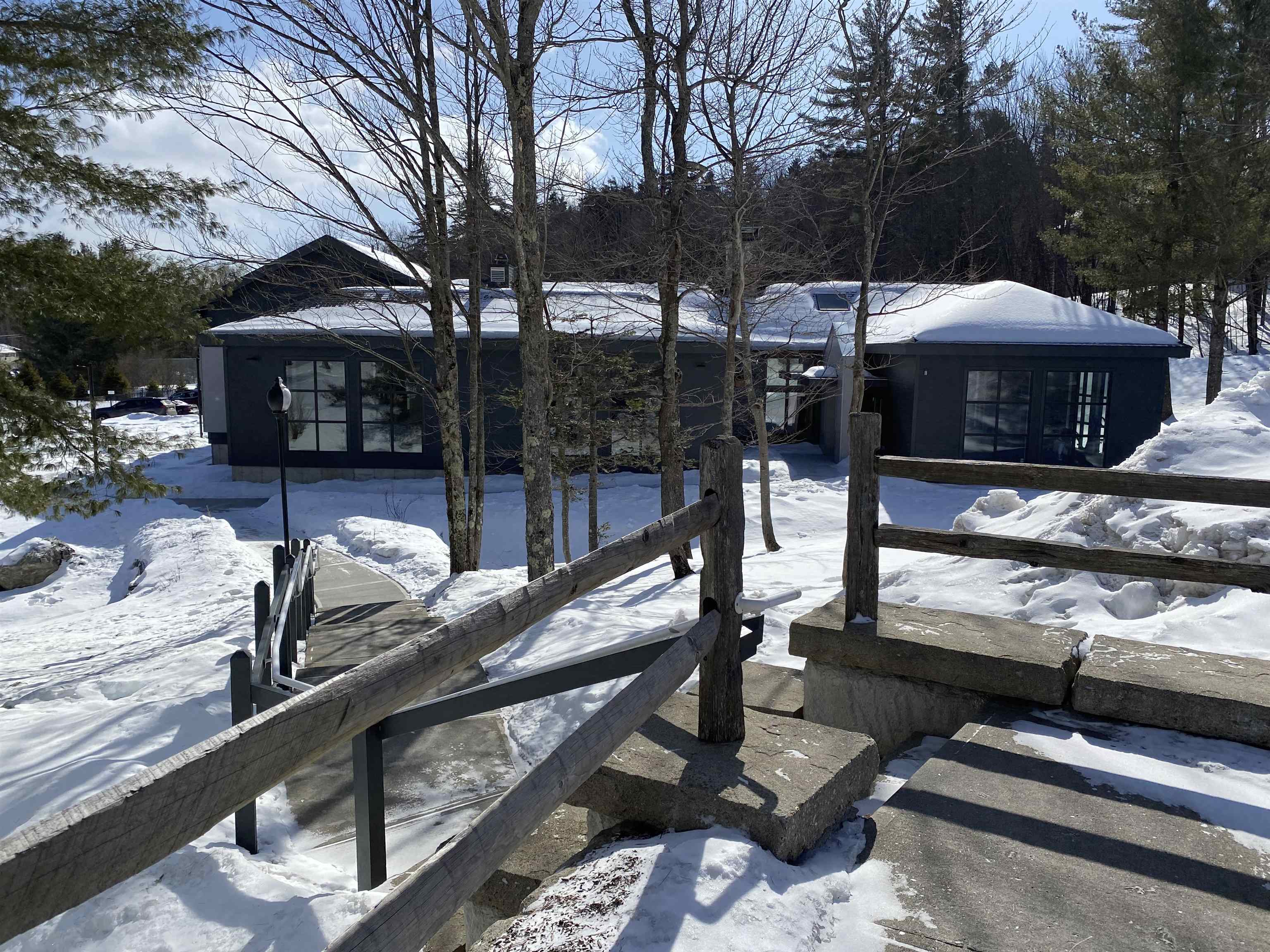 4 E Northbrook Village Road, Unit B21 West Dover, VT 05356 - Photo 6 of 24 Gallery Image 6