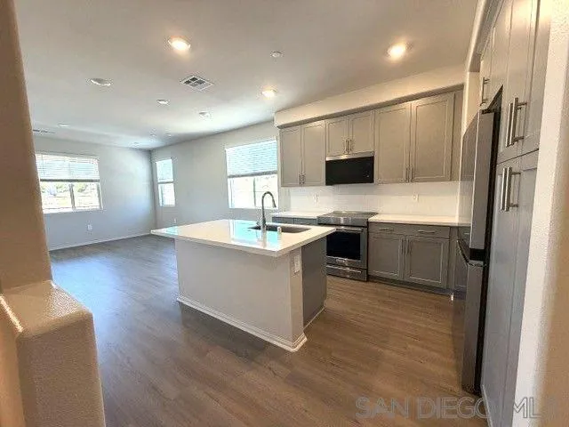 4731 Merida Way Oceanside, CA 92057 - Photo 20 of 50 Gallery Image 20