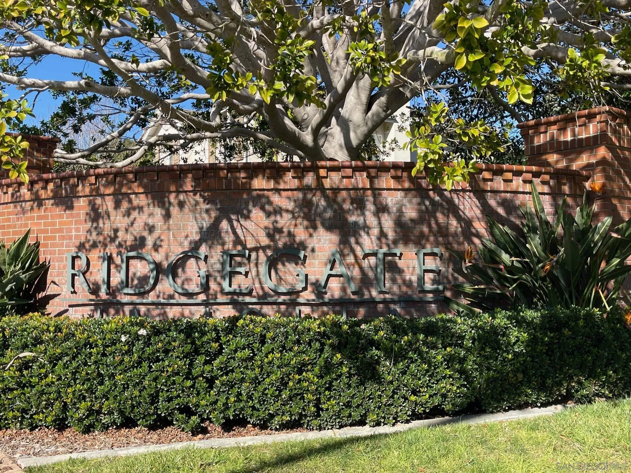 2434 Ridgegate Row La Jolla, CA 92037 - Photo 40 of 47 Gallery Image 40