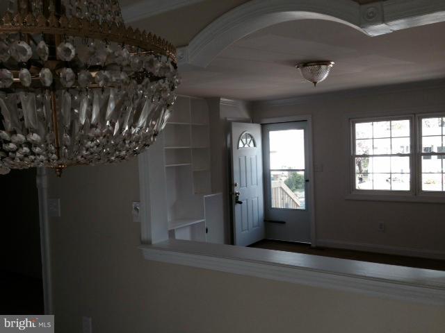 15406 Michigan Rd. Woodbridge, VA 22191 - Photo 8 of 12 Interior (General)