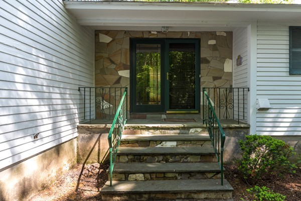 100 Johnson Road Winchester, MA 01890 - Photo 3 of 30