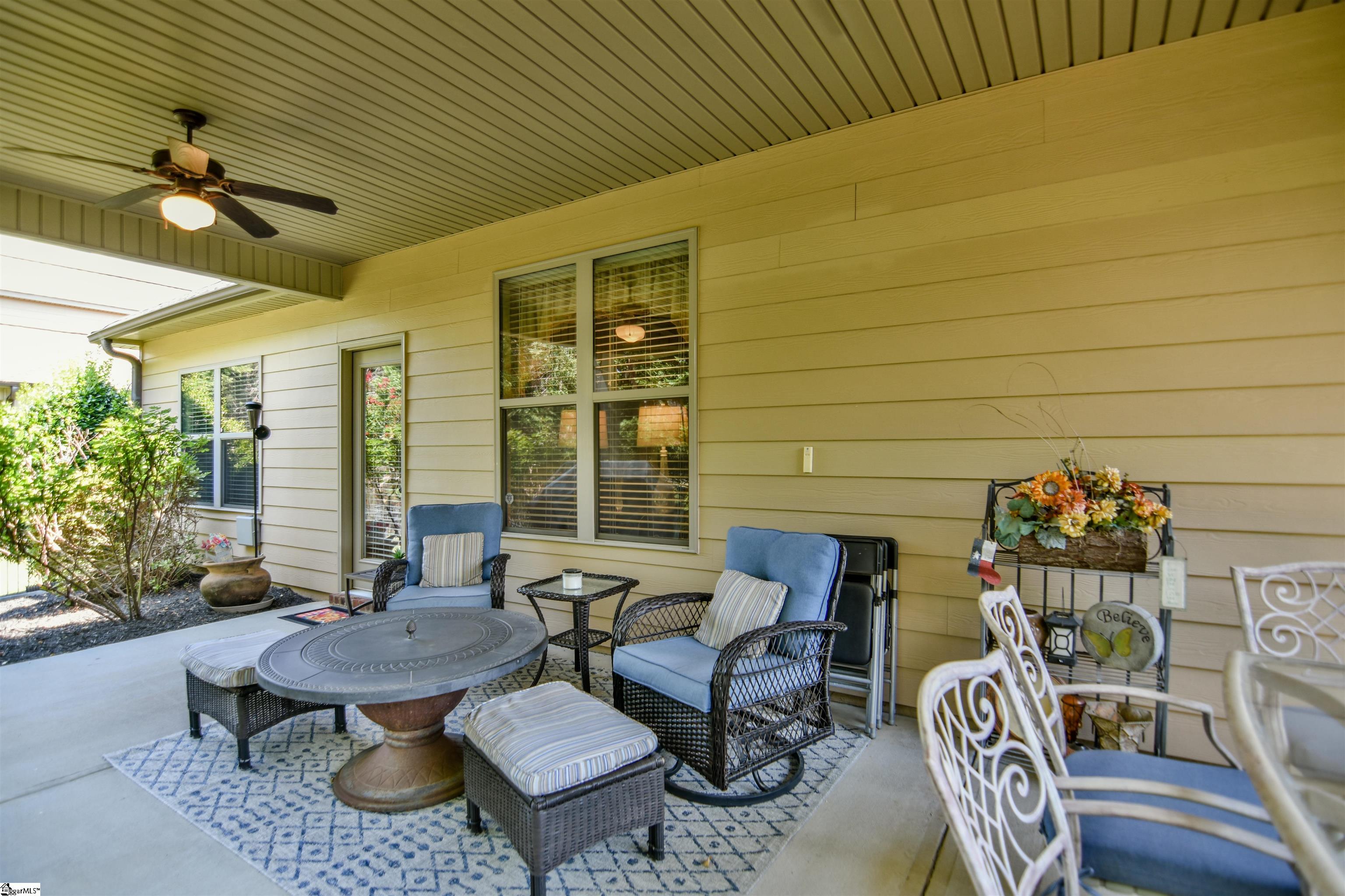 123 Kettle Oak Way Simpsonville, SC 29680 - Photo 2 of 36