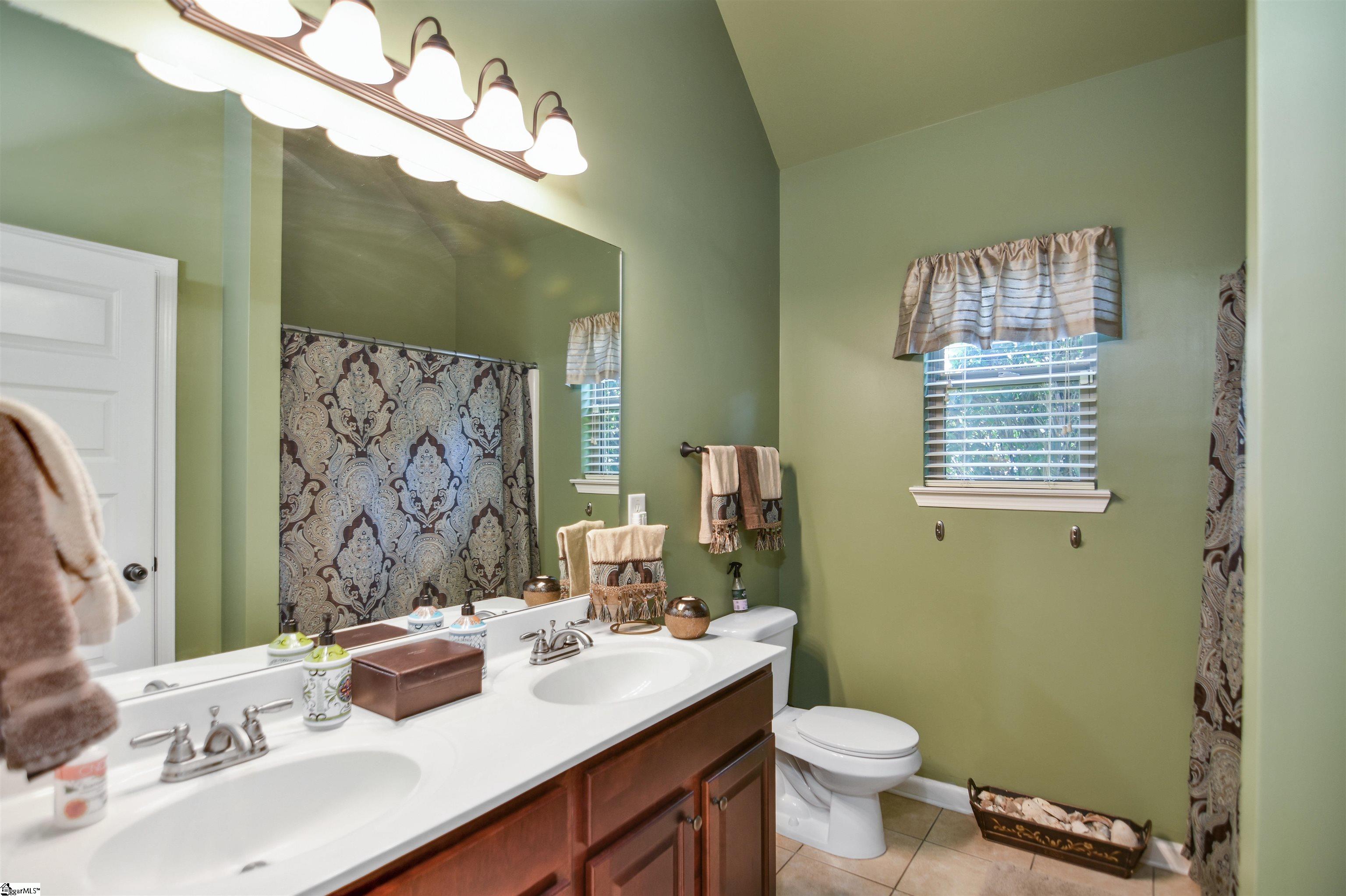 123 Kettle Oak Way Simpsonville, SC 29680 - Photo 25 of 36