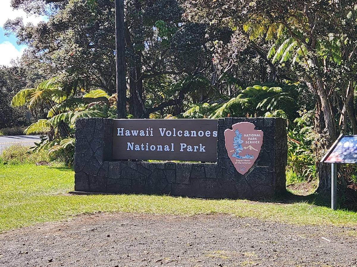 10 Lot 10 Painiu Loop Volcano, HI 96785 - Photo 3 of 7 a view of a sign board