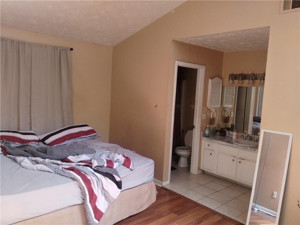 3506 Sleeping Fawn Knolls Decatur, GA 30034 - Photo 2 of 17