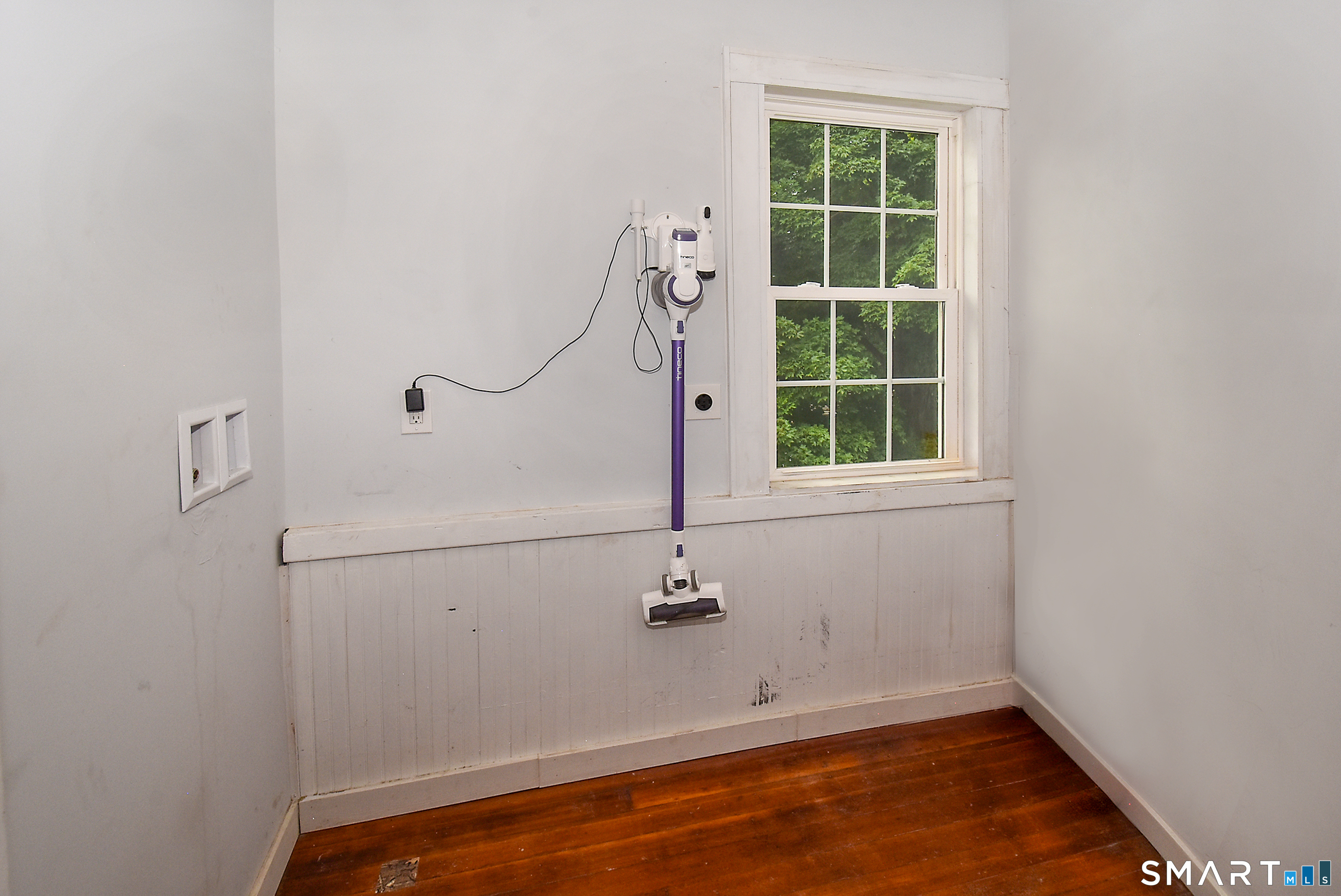 2 Broad Brook Road Enfield, CT 06082 - Photo 29 of 33 Laudry Room Upstairs