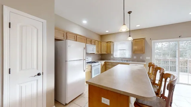 $299,900 | 1709 Timber Wolf Lane, Unit C, Mahomet, IL 61853