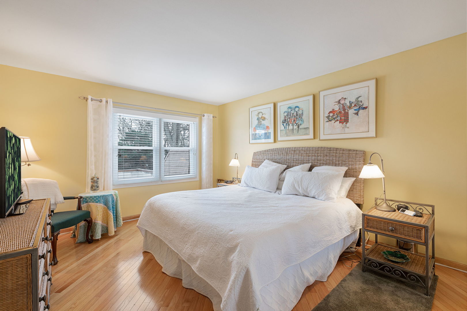 3918 Dundee Road Northbrook, IL 60062 - Photo 14 of 25