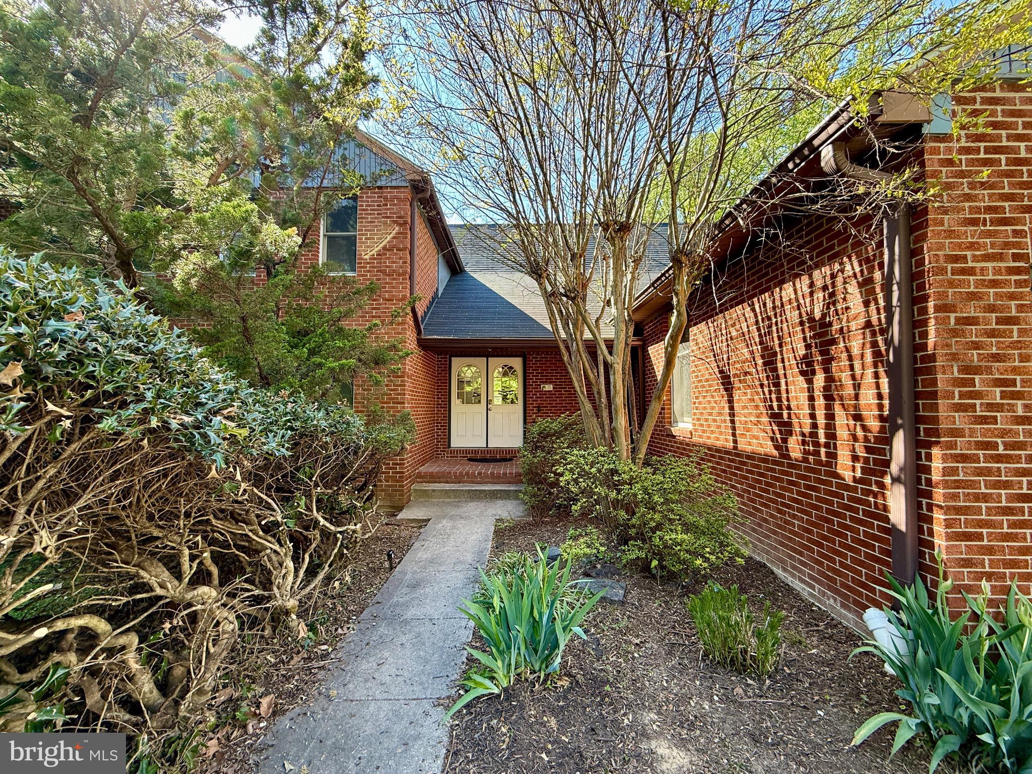 15220 Redgate Drive Silver Spring, MD 20905 - Photo 2 of 4