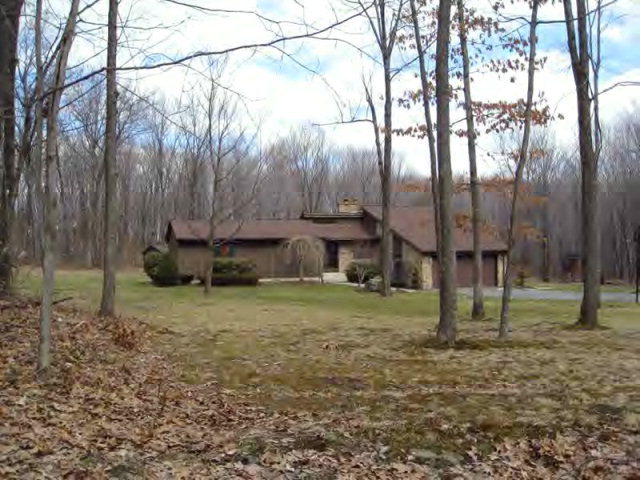 1573 Baker Road Franklin, PA 16323 - Photo 1 of 1 Main View