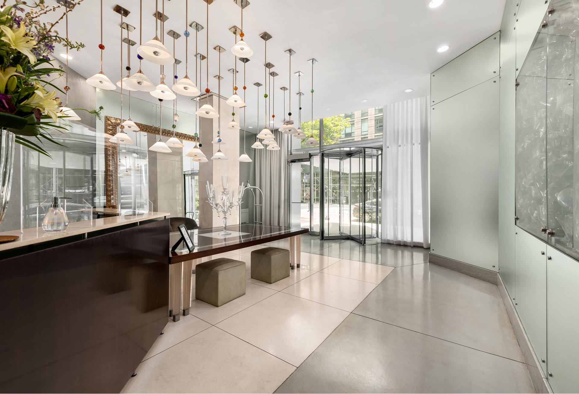 207 East 57th Street, Unit 19B Manhattan, NY 10022 - Photo 14 of 20