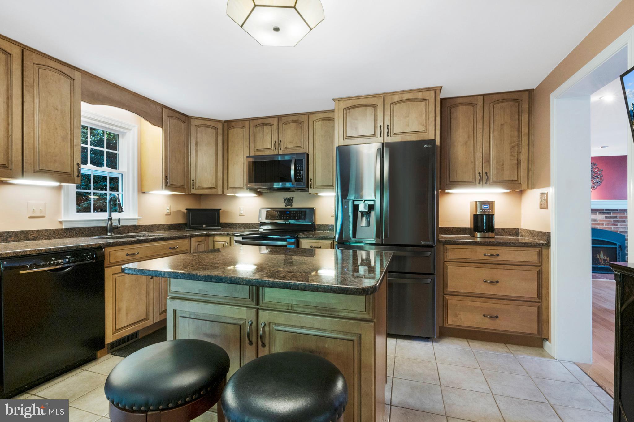 126 Claiborne Road Edgewater, MD 21037 - Photo 15 of 49 Gallery Image 15