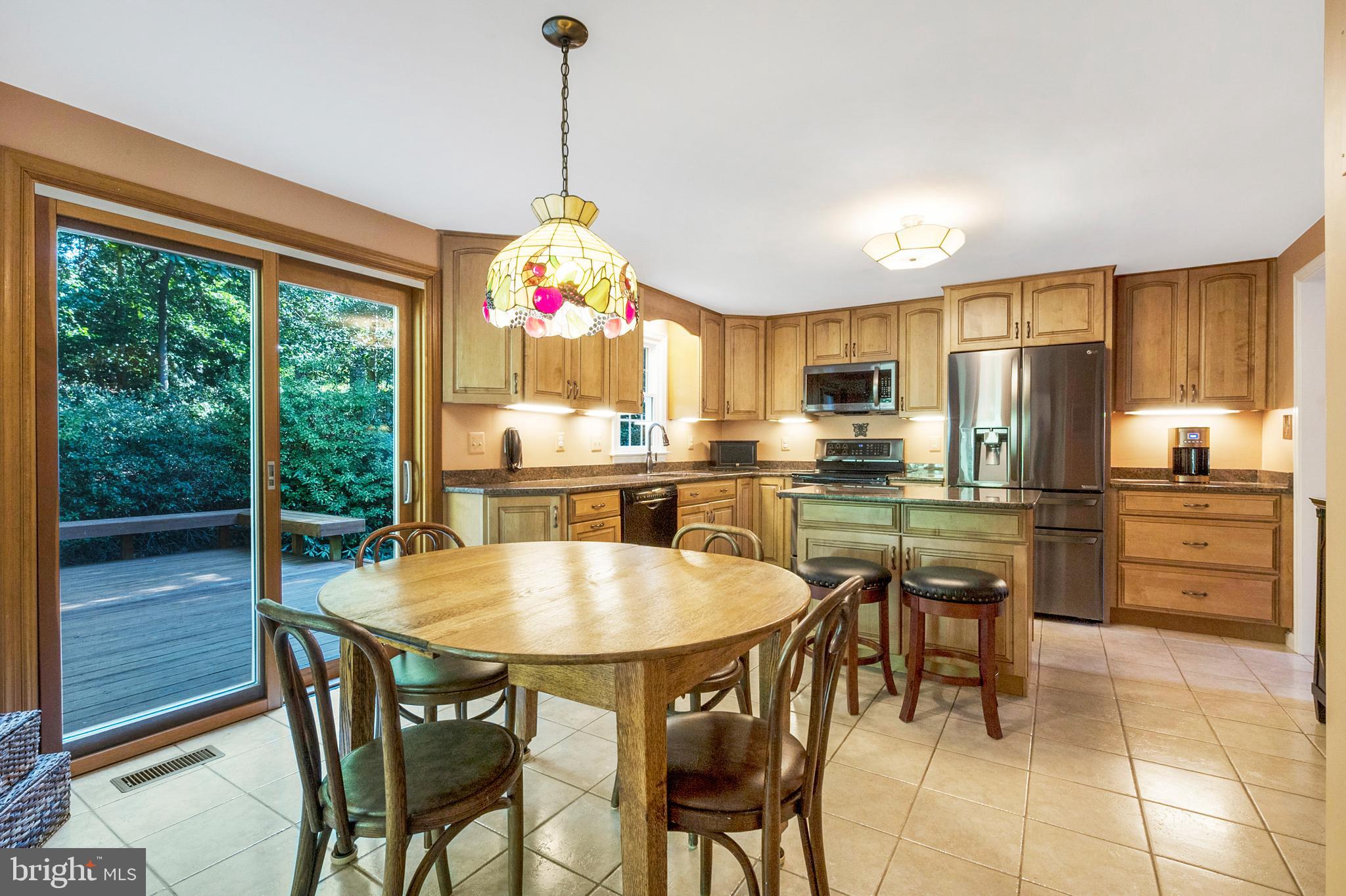 126 Claiborne Road Edgewater, MD 21037 - Photo 18 of 49 Gallery Image 18