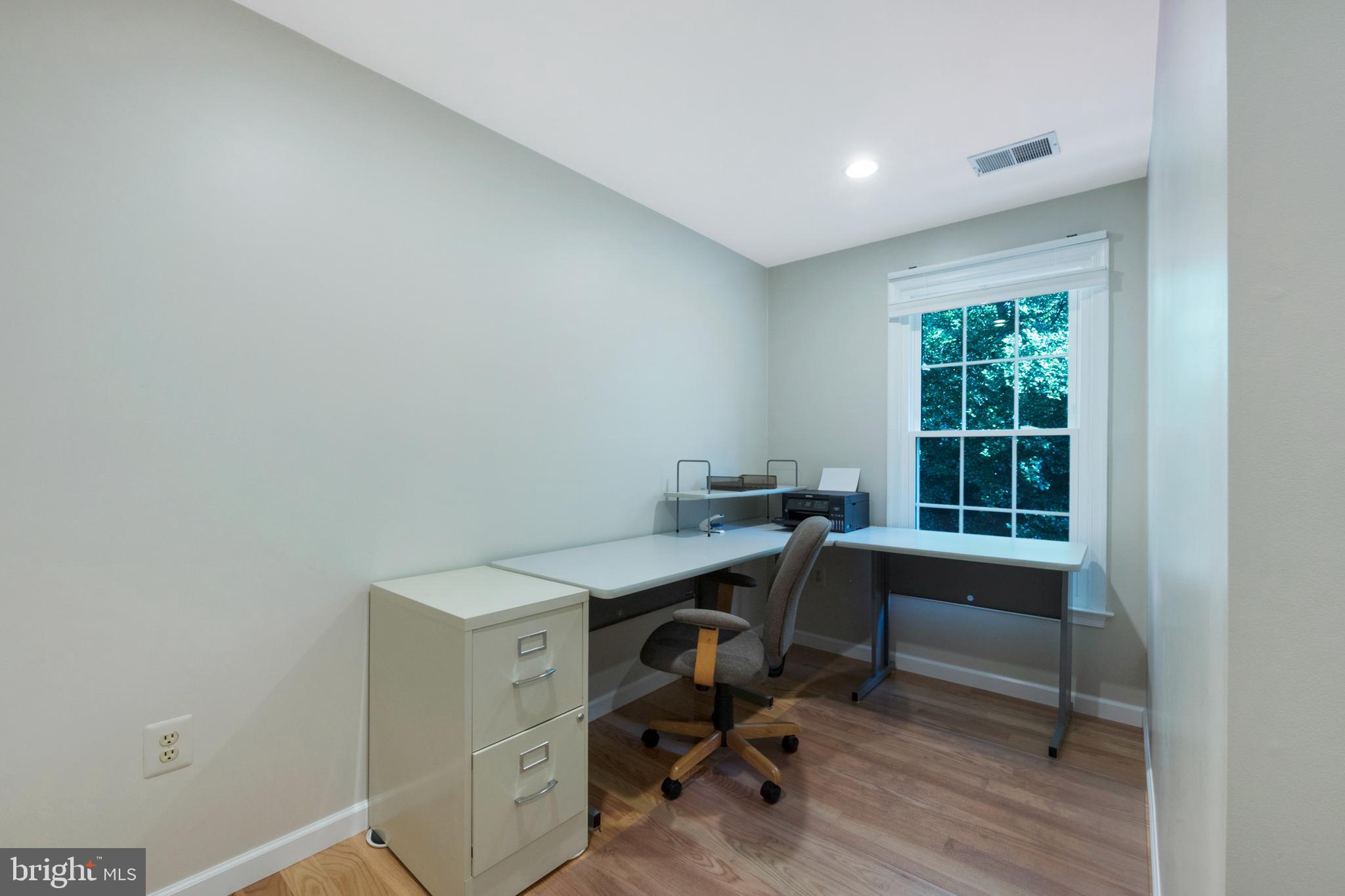 126 Claiborne Road Edgewater, MD 21037 - Photo 29 of 49 Gallery Image 29