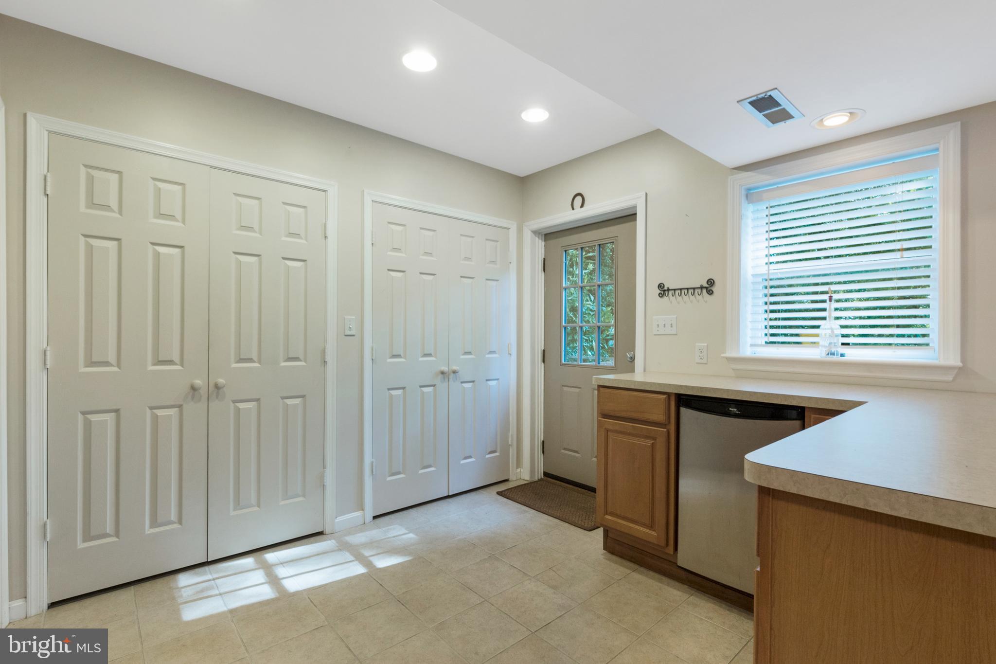 126 Claiborne Road Edgewater, MD 21037 - Photo 36 of 49 Gallery Image 36