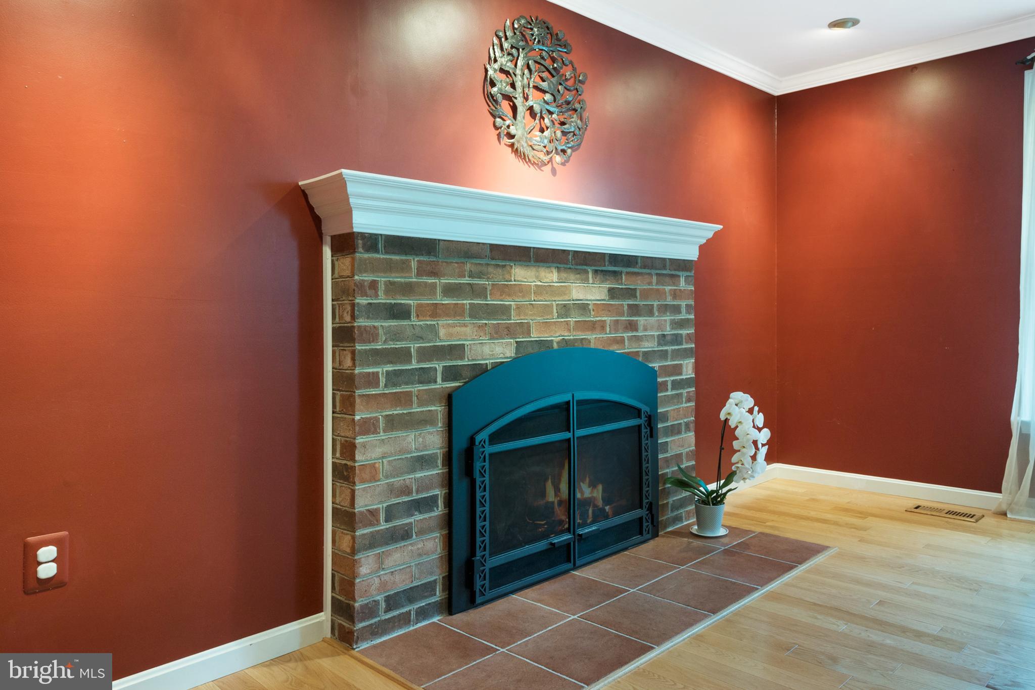 126 Claiborne Road Edgewater, MD 21037 - Photo 8 of 49 Gallery Image 8