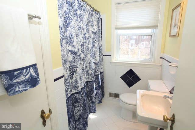 126 Murdock Road Baltimore, MD 21212 - Photo 13 of 28 Bath (Master)