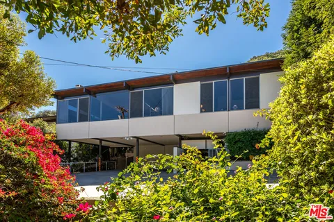 $1,299,000 | 8554 Day Street, Sunland, CA 91040