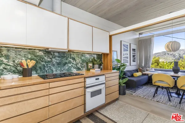 $1,299,000 | 8554 Day Street, Sunland, CA 91040