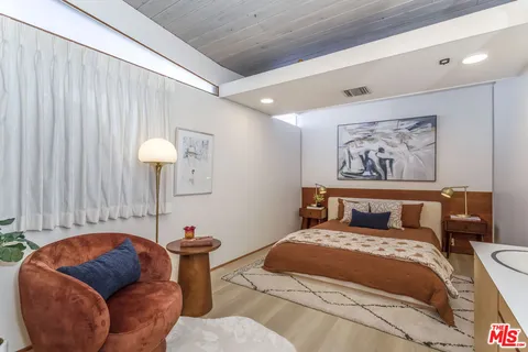 $1,369,000 | 8554 Day Street, Sunland, CA 91040