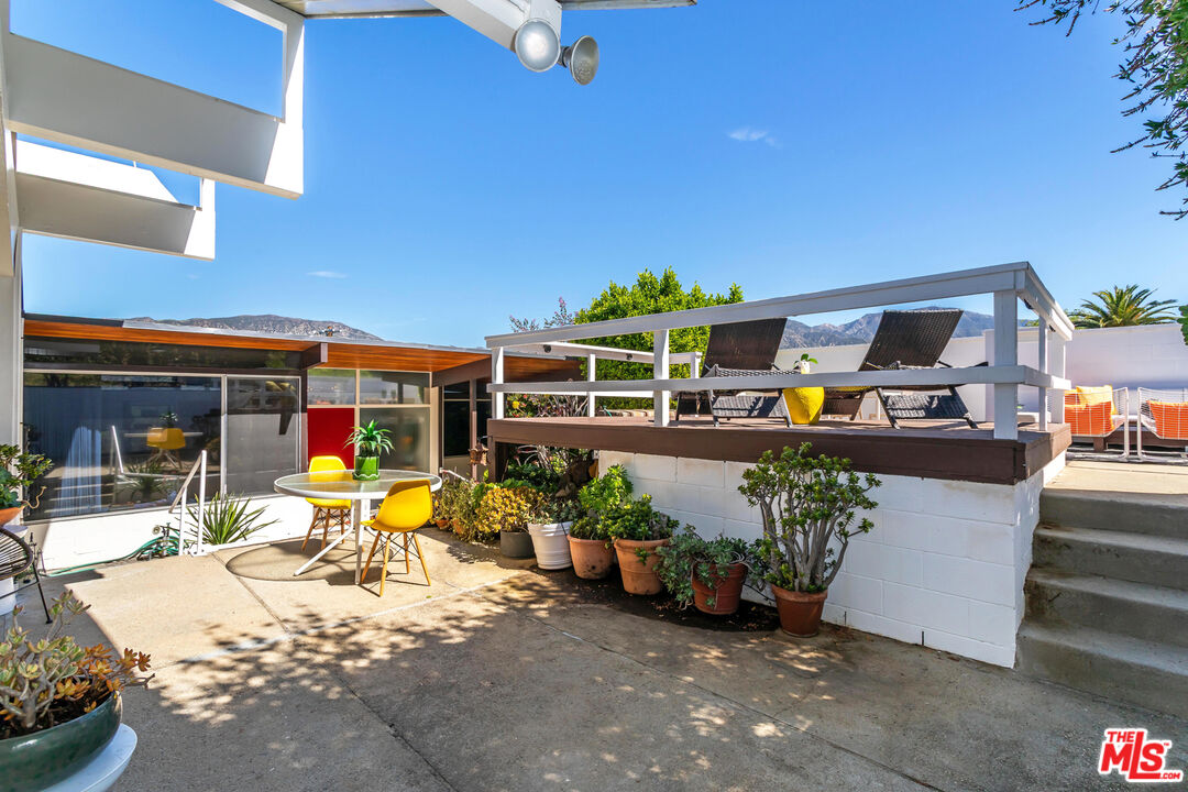 8554 Day Street Sunland, CA 91040 - Photo 26 of 34 an outdoor space with patio furniture and potted plants
