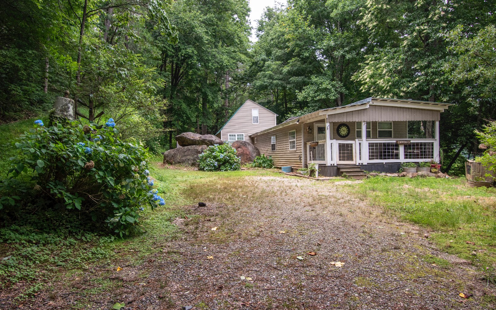 41 Rough Gravel Road Murphy, NC 28906 - Photo 1 of 29 Main View