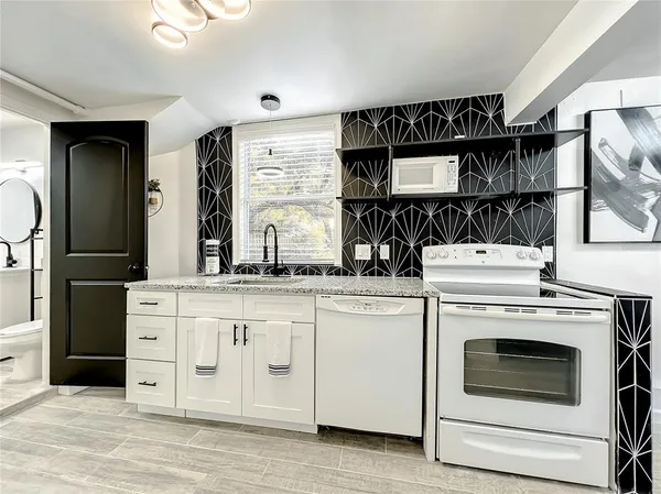 $2,850 | Undisclosed Address, Orlando, FL 32806