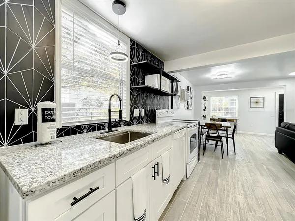 $2,850 | Undisclosed Address, Orlando, FL 32806