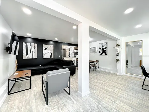 $2,850 | Undisclosed Address, Orlando, FL 32806