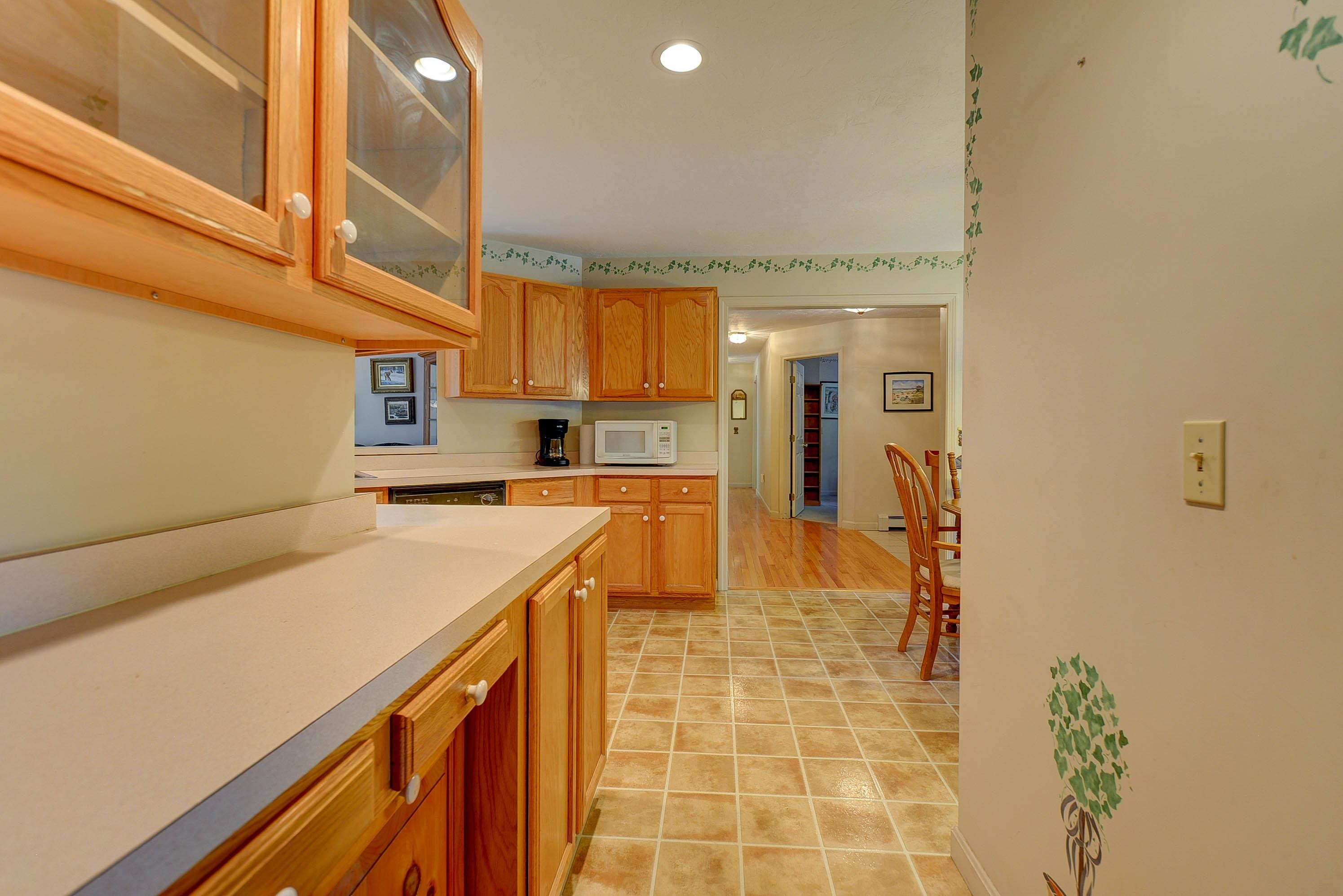 407 Dandiview Road Conway, NH 03860 - Photo 19 of 49