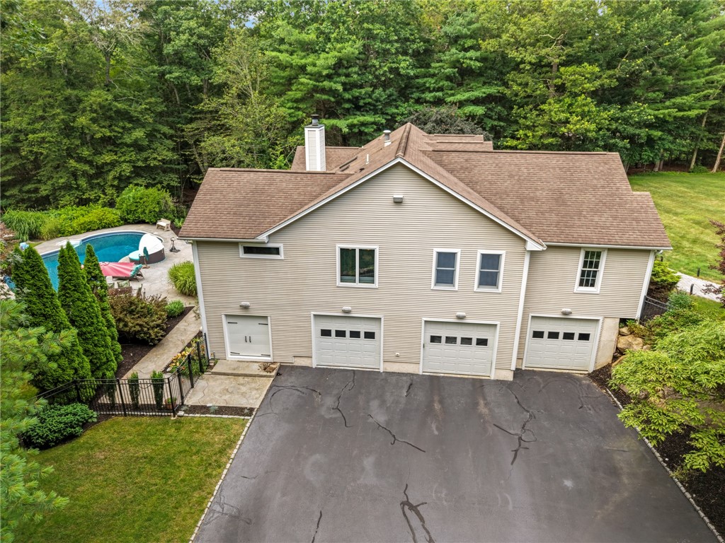 21 Gentry Farms Road Coventry, RI 02816 - Photo 48 of 50