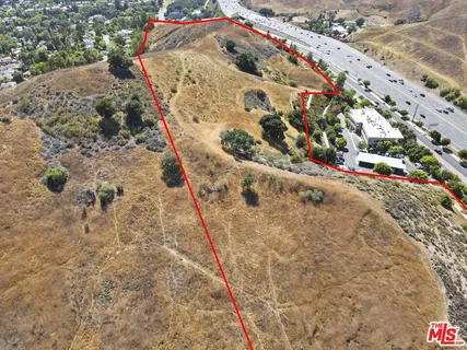 $1,250,000 | 27300 Agoura Road, Calabasas, CA 91301