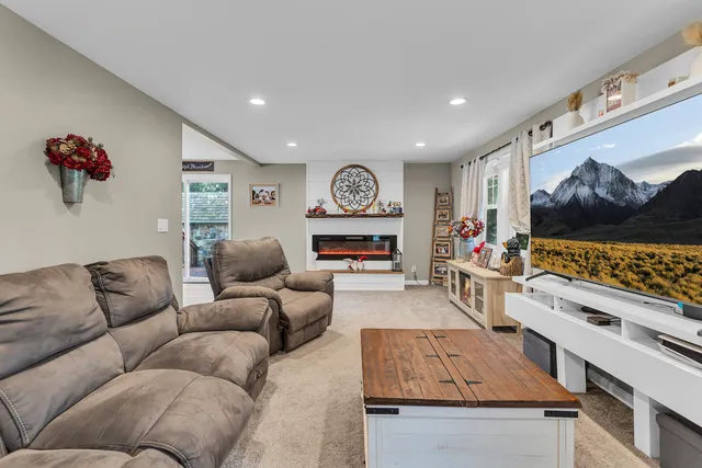 $369,900 | 4920 Slayton Road, Jackson, MI 49201