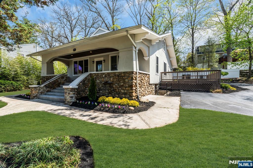 69 Broadway Park Ridge, NJ 07656 - Photo 8 of 50