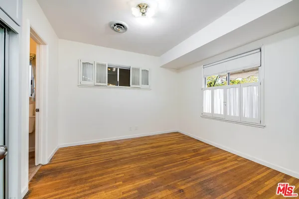 $1,075,000 | 16851 Weddington Street, Encino, CA 91436