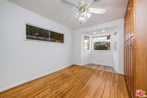 $1,075,000 | 16851 Weddington Street, Encino, CA 91436