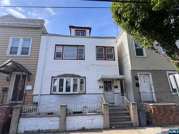 $595,000 | 321 South 5th Street, Elizabeth, NJ 07202