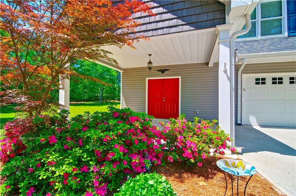 5800 Villa Rica Highway Dallas, GA 30157 - Photo 4 of 37 a flower plants