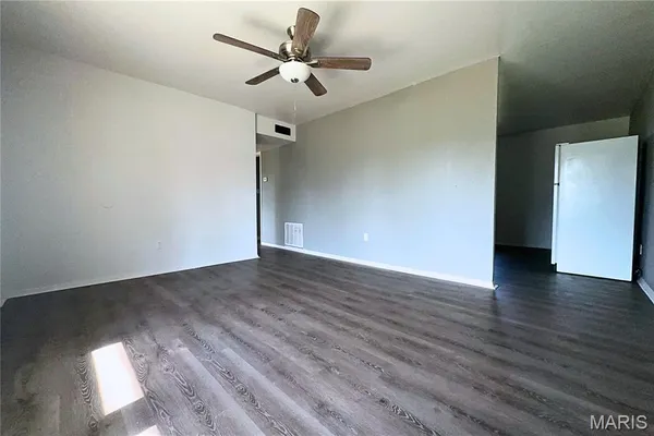 $99,500 | 44 East Adams Drive, Cahokia, IL 62206