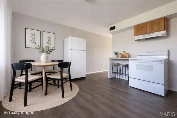 $99,500 | 44 East Adams Drive, Cahokia, IL 62206