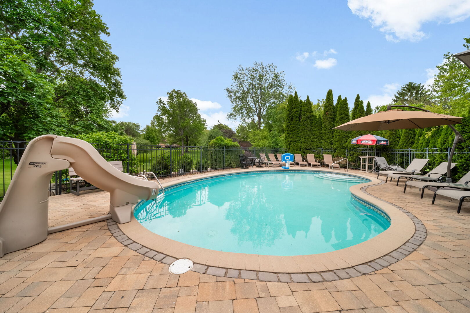 1710 Galloway Circle Inverness, IL 60010 - Photo 50 of 57