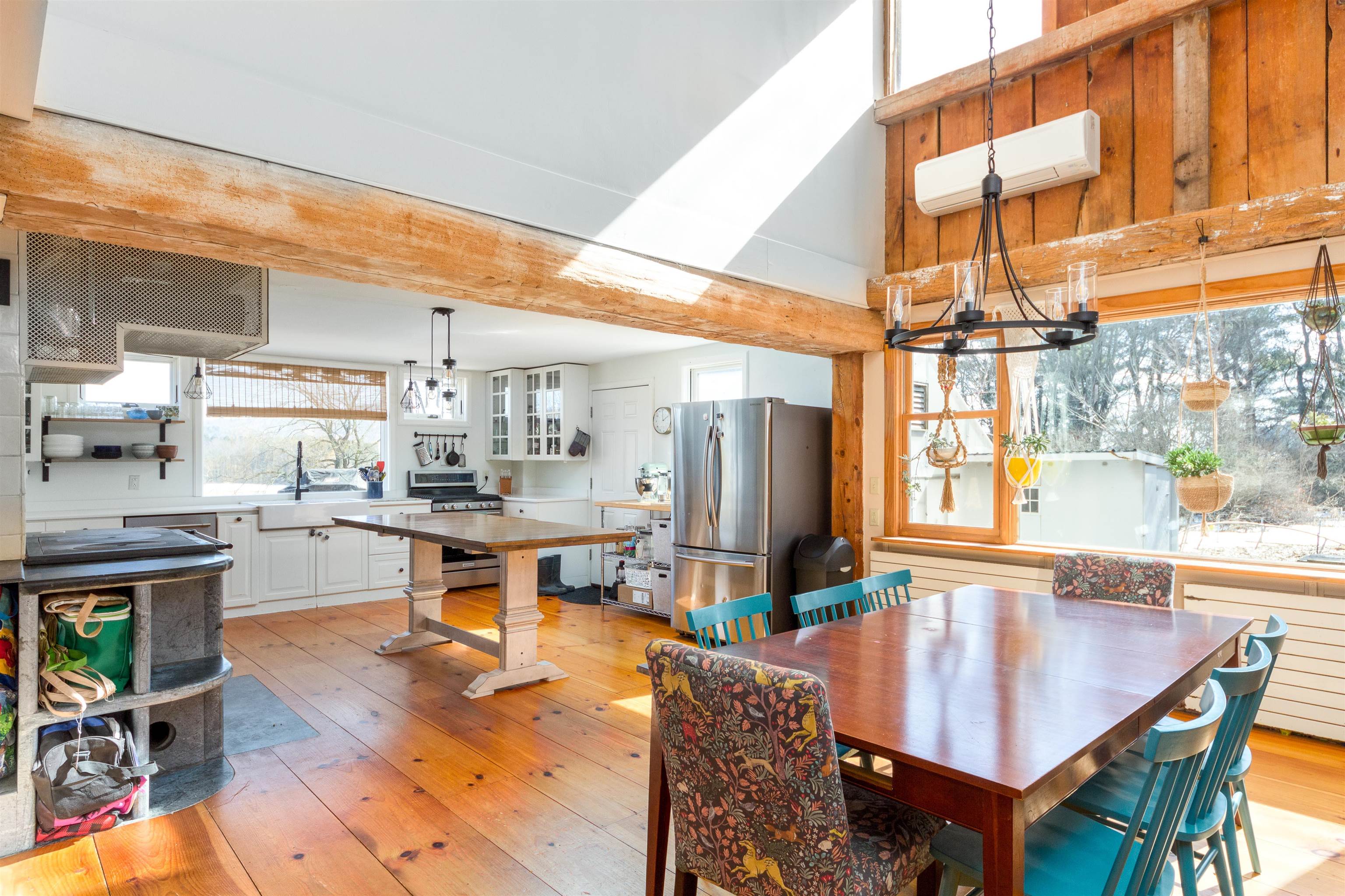 4003 Greenbush Road Charlotte, VT 05445 - Photo 11 of 40 Gallery Image 11