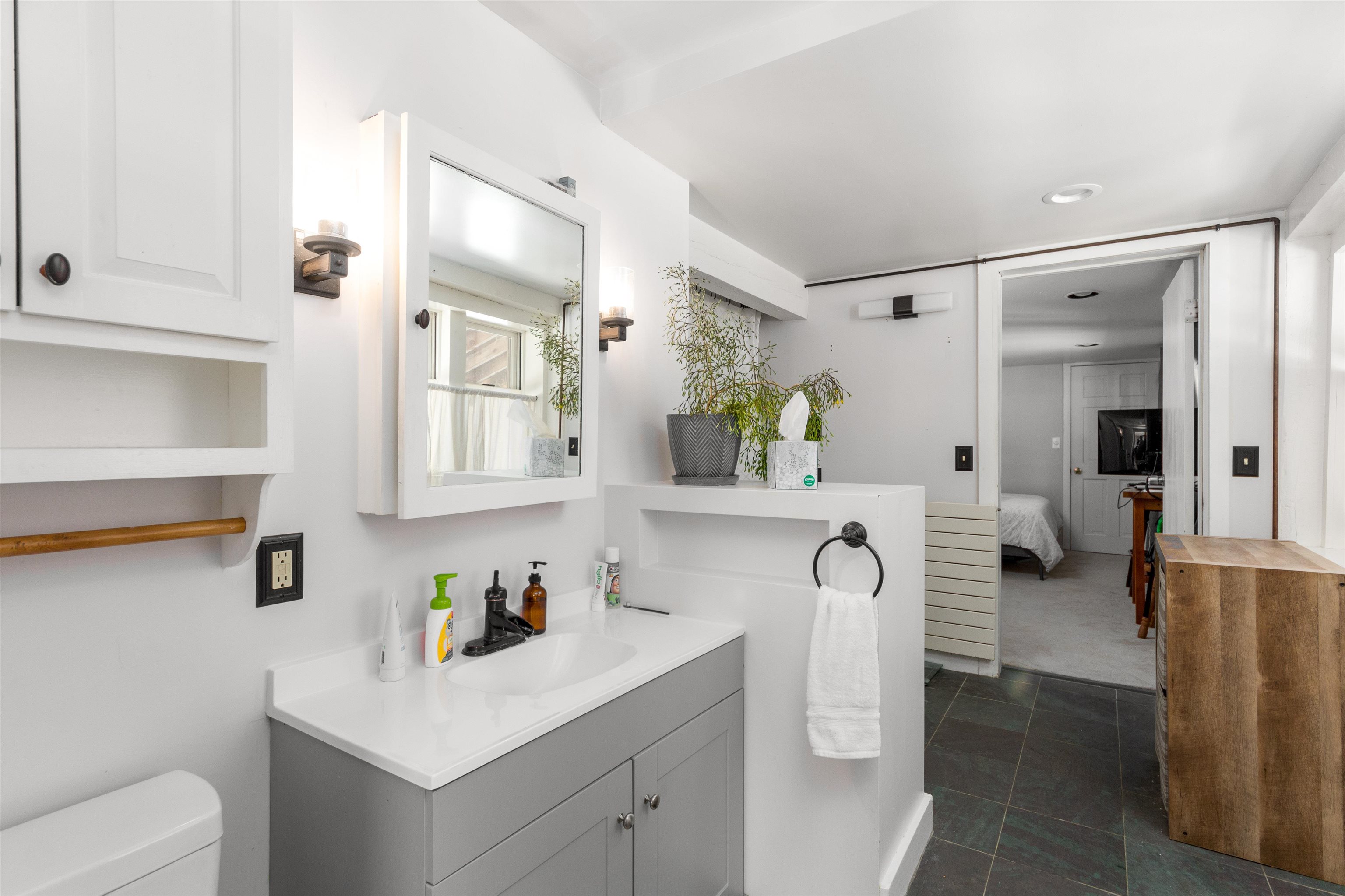 4003 Greenbush Road Charlotte, VT 05445 - Photo 13 of 40 Gallery Image 13