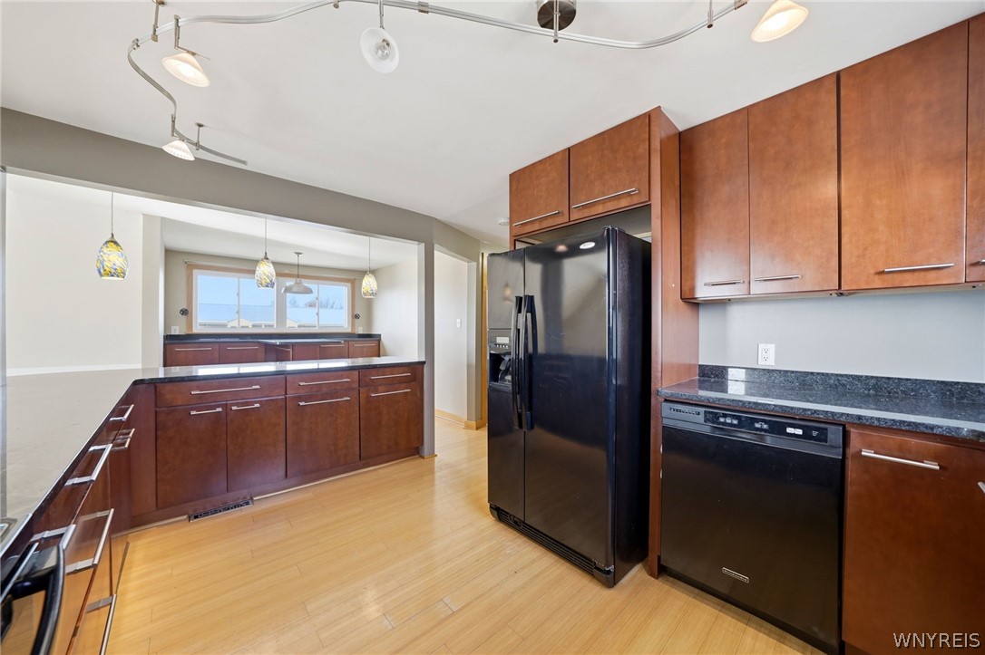3577 Harlem Road Cheektowaga, NY 14225 - Photo 17 of 50