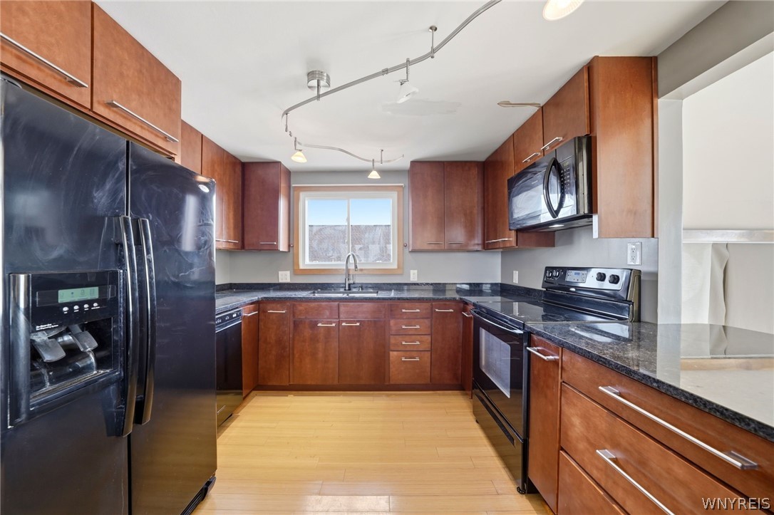 3577 Harlem Road Cheektowaga, NY 14225 - Photo 5 of 50