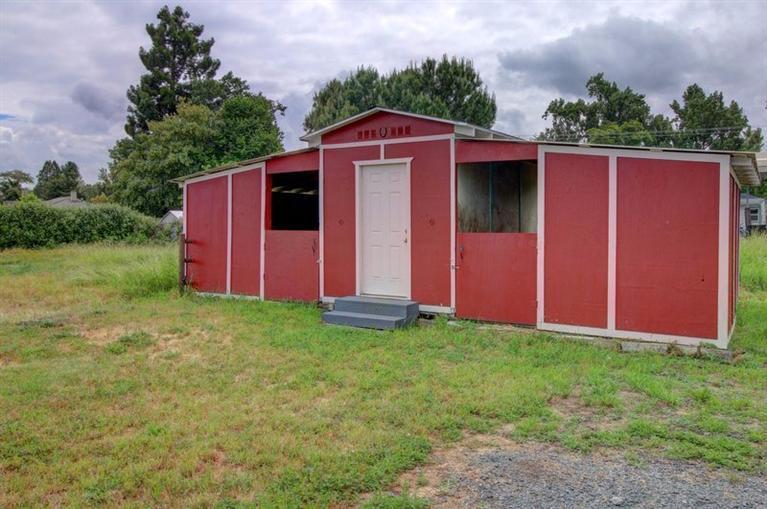 1819 Rounds Avenue Grants Pass, OR 97527 - Photo 13 of 17 Additional Photo